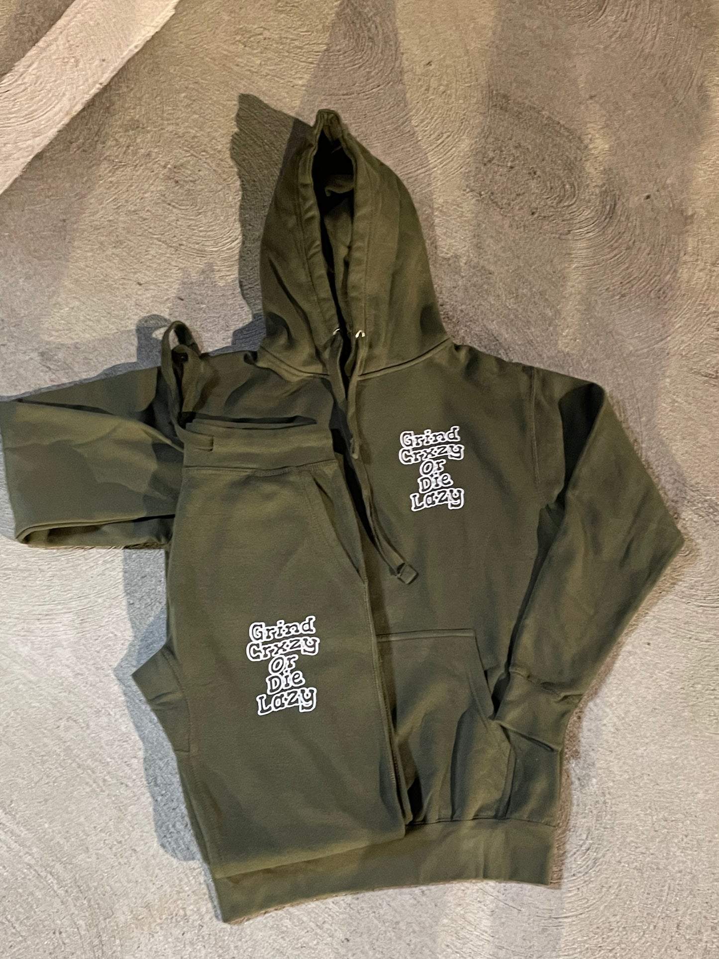 GrindCrxzy - Olive and White "GCDL Outline" Set